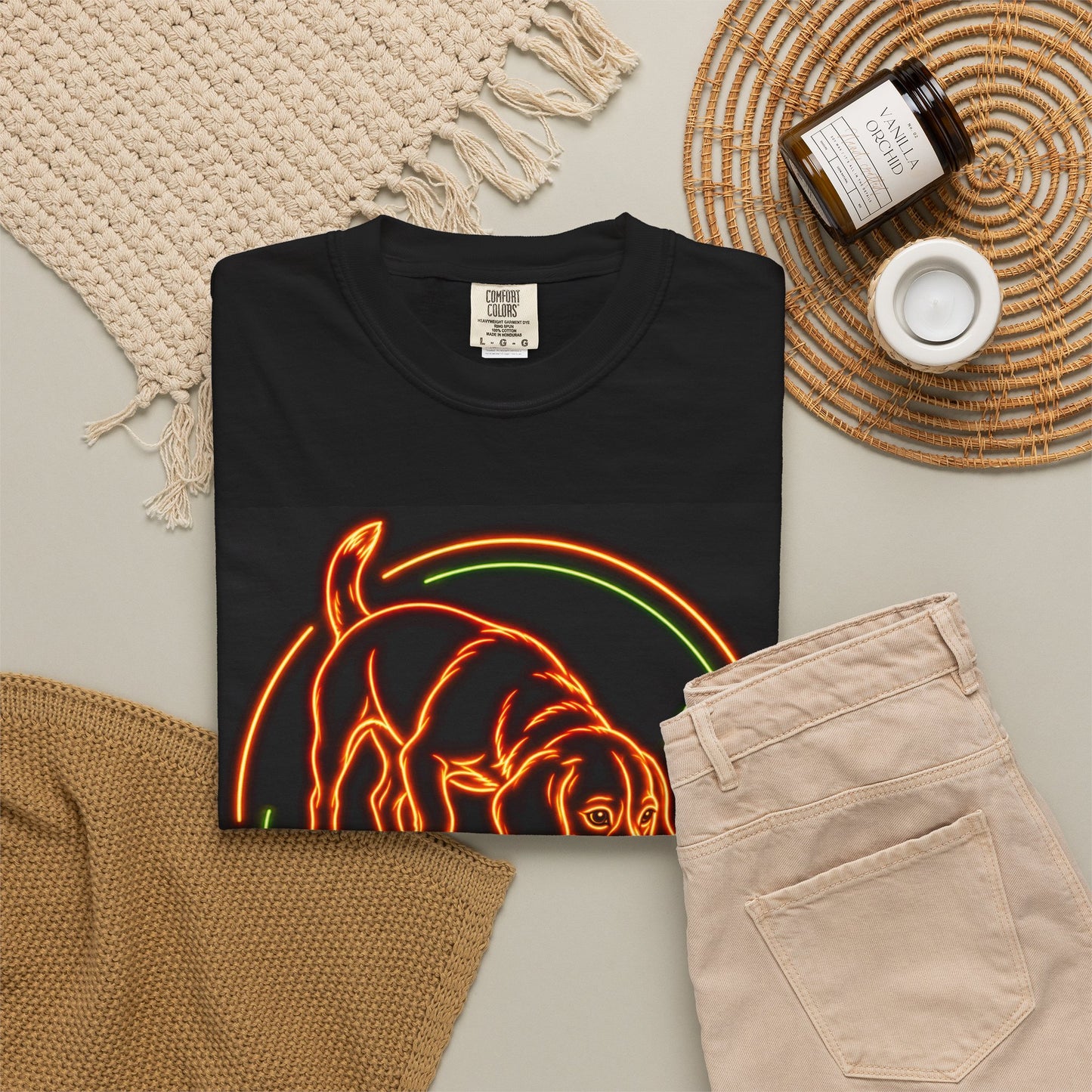 Beagle T-shirt - Neon Orange Easily Distracted