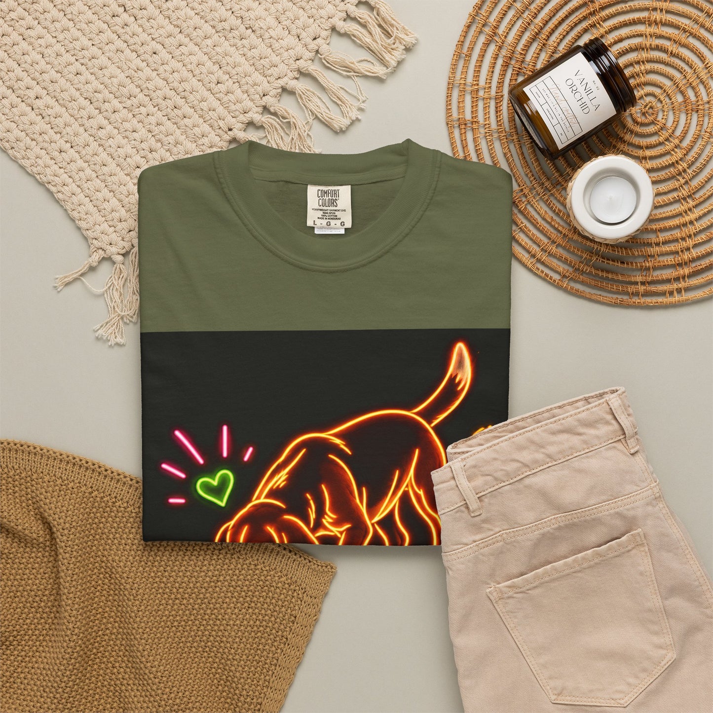 Beagle T-shirt - Neon Orange Sniff Happens