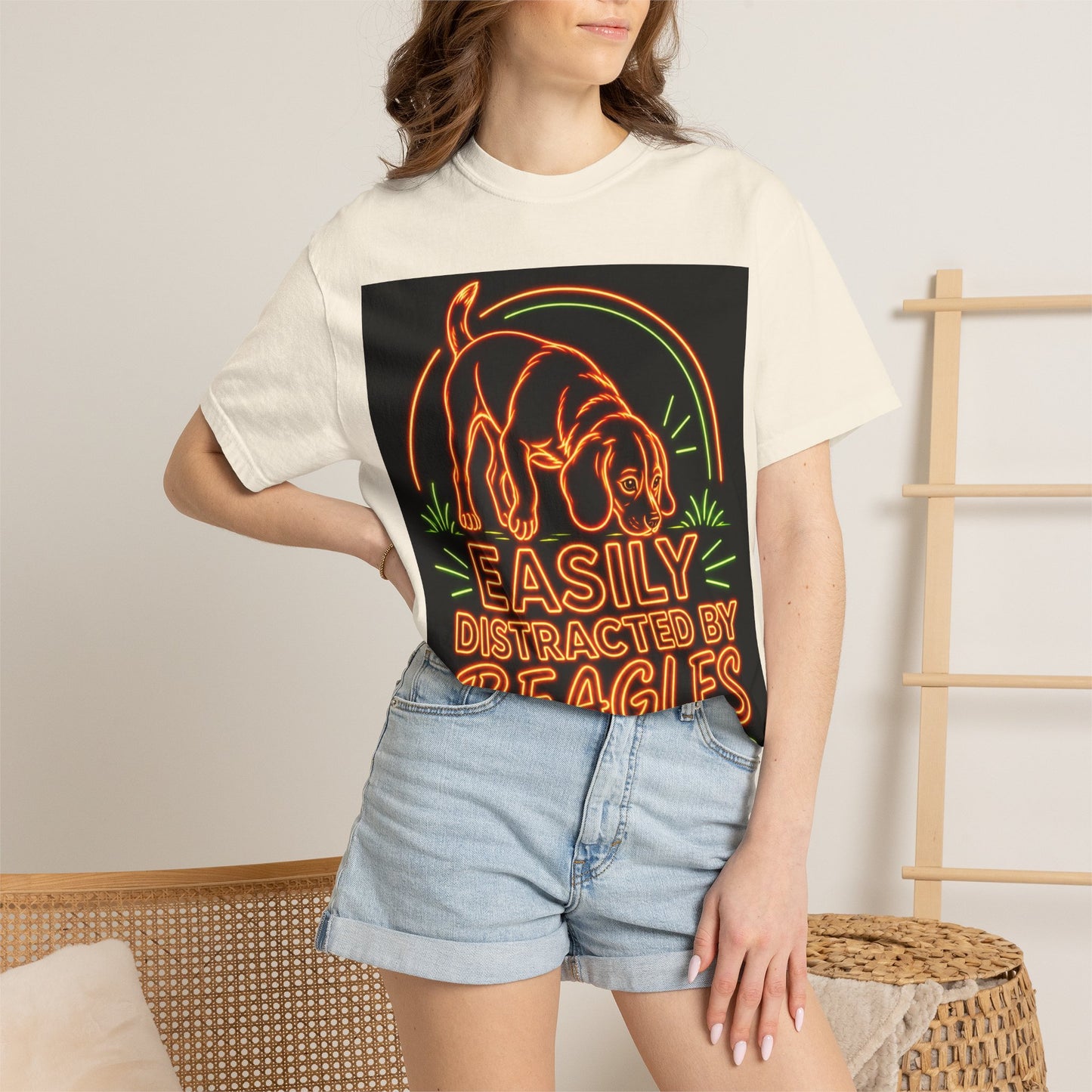 Beagle T-shirt - Neon Orange Easily Distracted