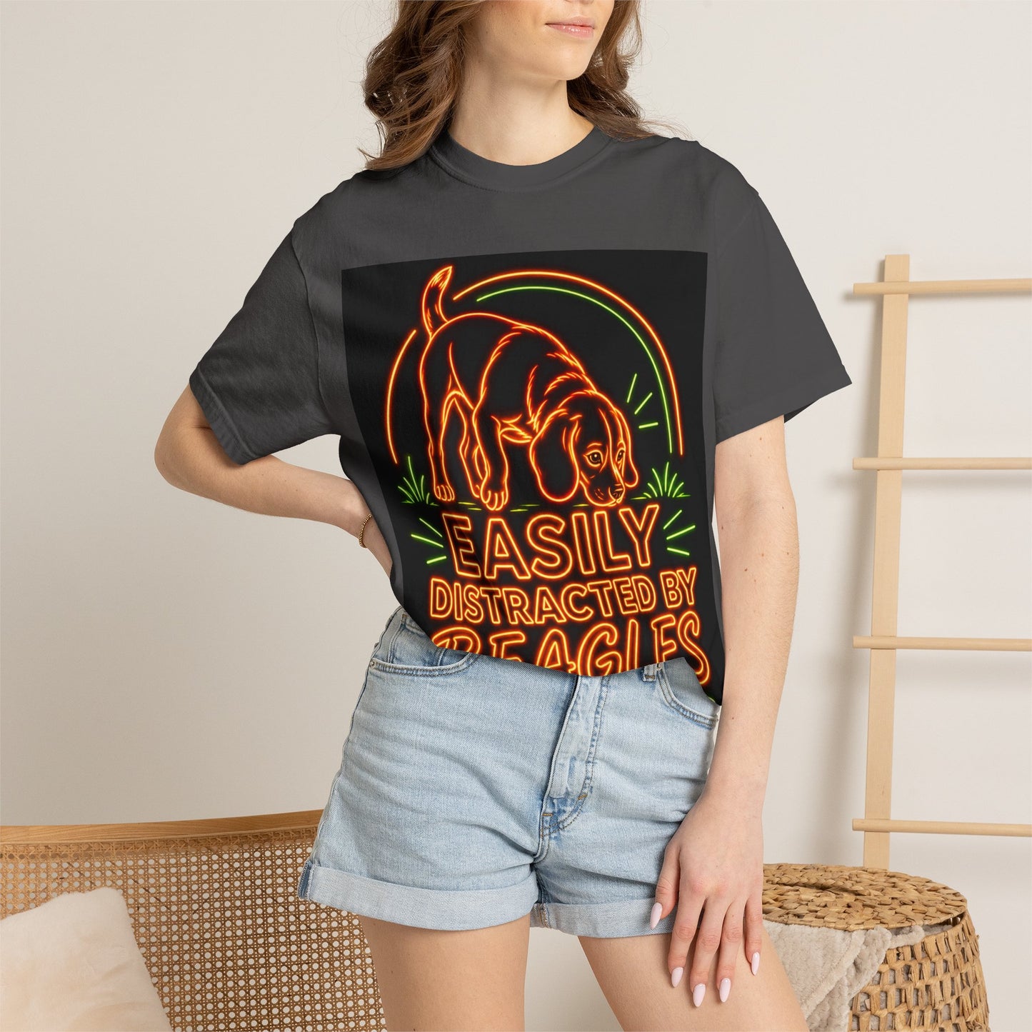 Beagle T-shirt - Neon Orange Easily Distracted