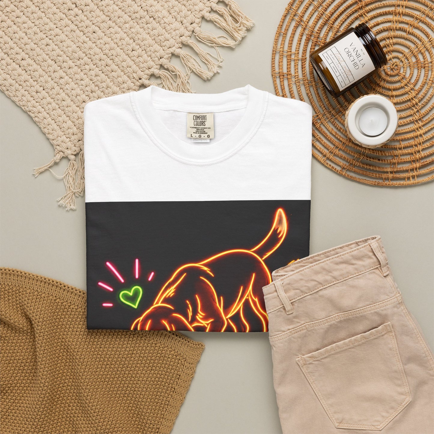 Beagle T-shirt - Neon Orange Sniff Happens