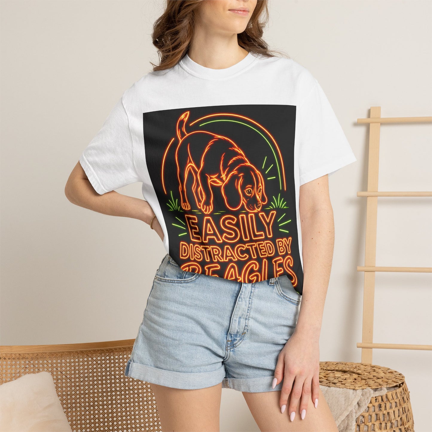 Beagle T-shirt - Neon Orange Easily Distracted